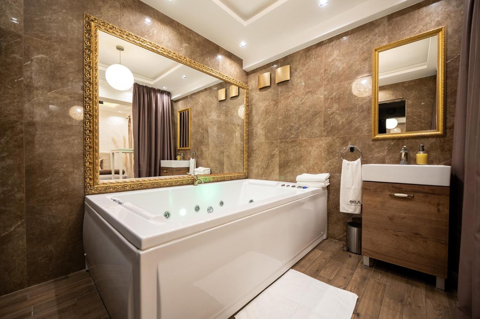 Central Business Apartments Jacuzzi Belgrado Buitenkant foto