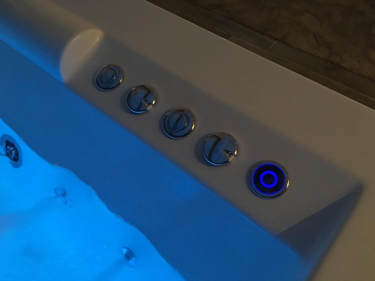 Central Business Apartments Jacuzzi Belgrado Buitenkant foto